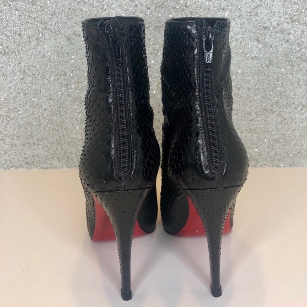 👠SOLD👠 Louboutin Black python Ankle Boots Bootie - Picture 4 of 8